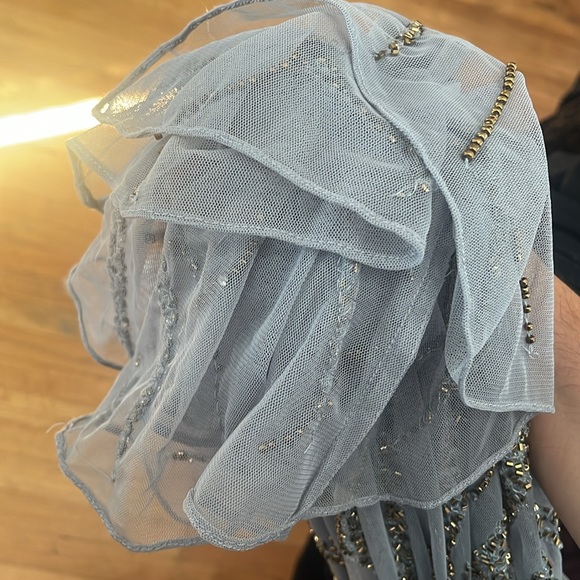 MAC DUGGAL Long Sleeve Beaded Column Gown 5240 NWT - Picture 17 of 17